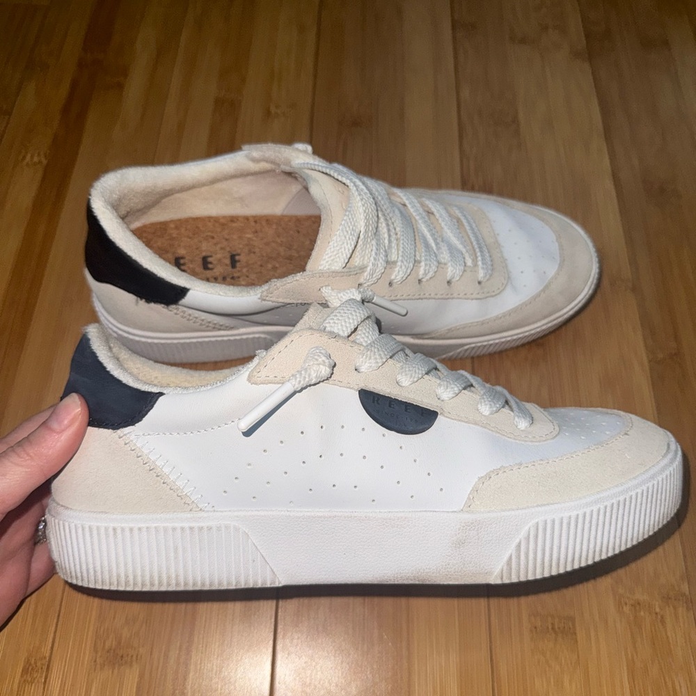 Reef White and Black Low-Top Sneakers